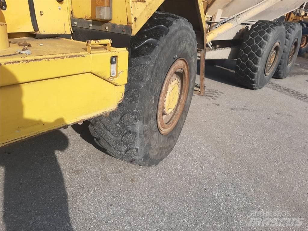 Volvo A25B 6x6 Belden kirma kaya kamyonu