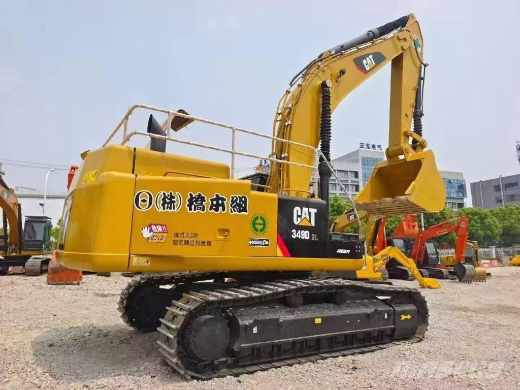 CAT 349 D L Paletli ekskavatörler