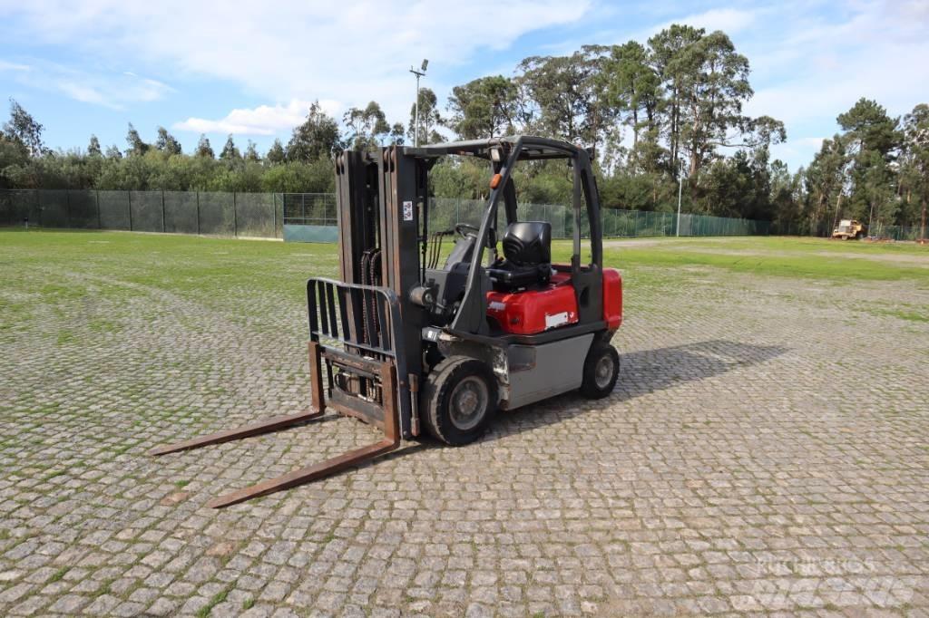 Nissan Y1D2A25Q Dizel forkliftler