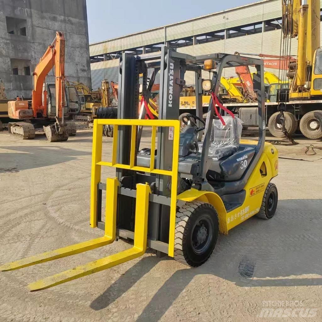 Komatsu FD 30 Dizel forkliftler
