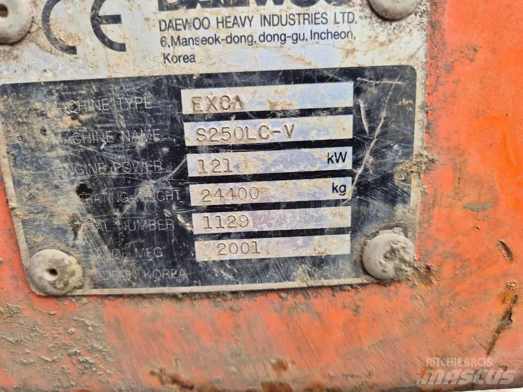 Daewoo S250 Paletli ekskavatörler
