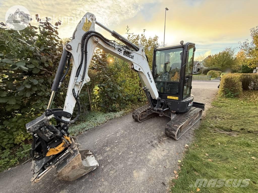 Bobcat E 27 + Släp Mini ekskavatörler, 7 tona dek