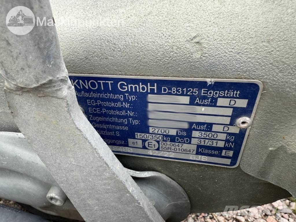 Bobcat E 27 + Släp Mini ekskavatörler, 7 tona dek