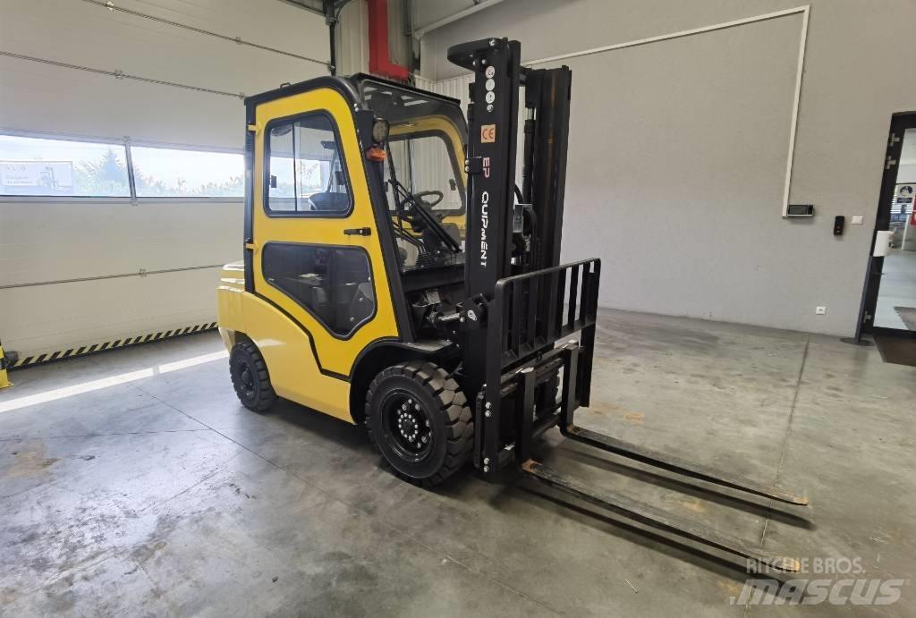 EP CPCD25T8 Dizel forkliftler