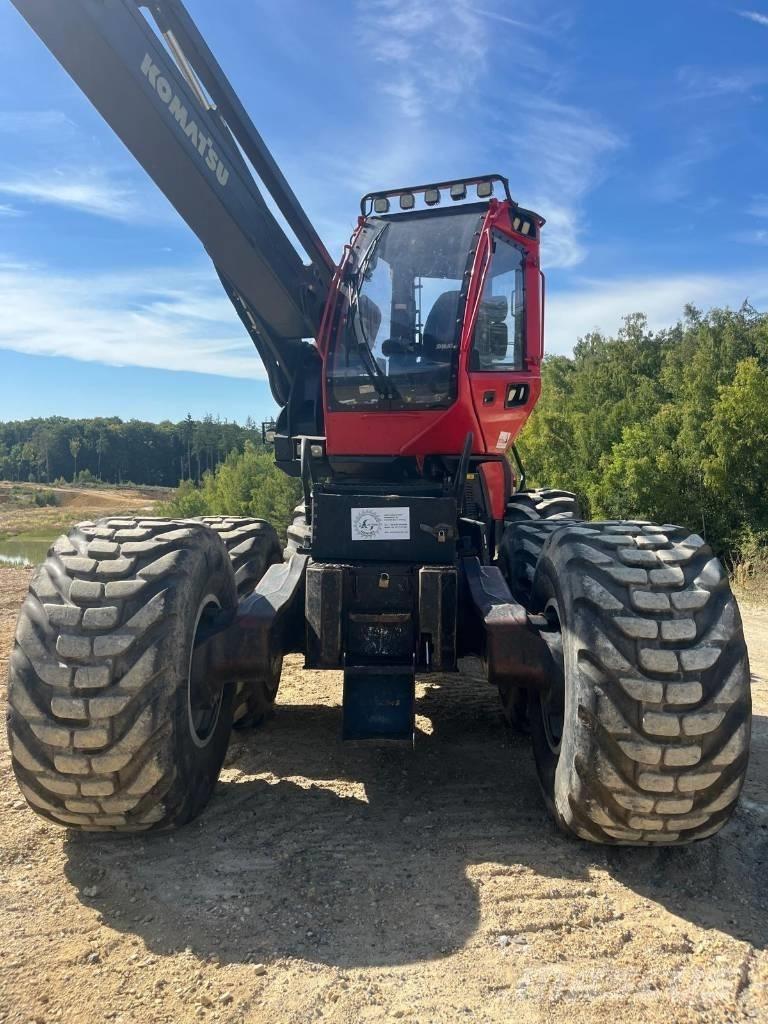 Komatsu 951 Biçerdöverler