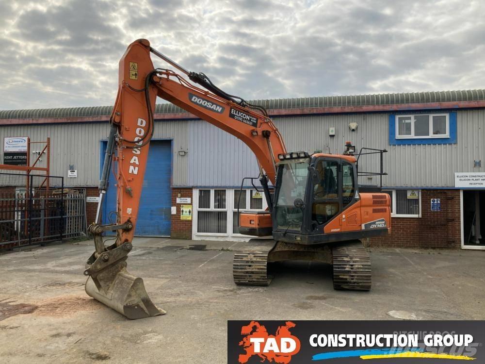 Doosan DX 140 LC Paletli ekskavatörler