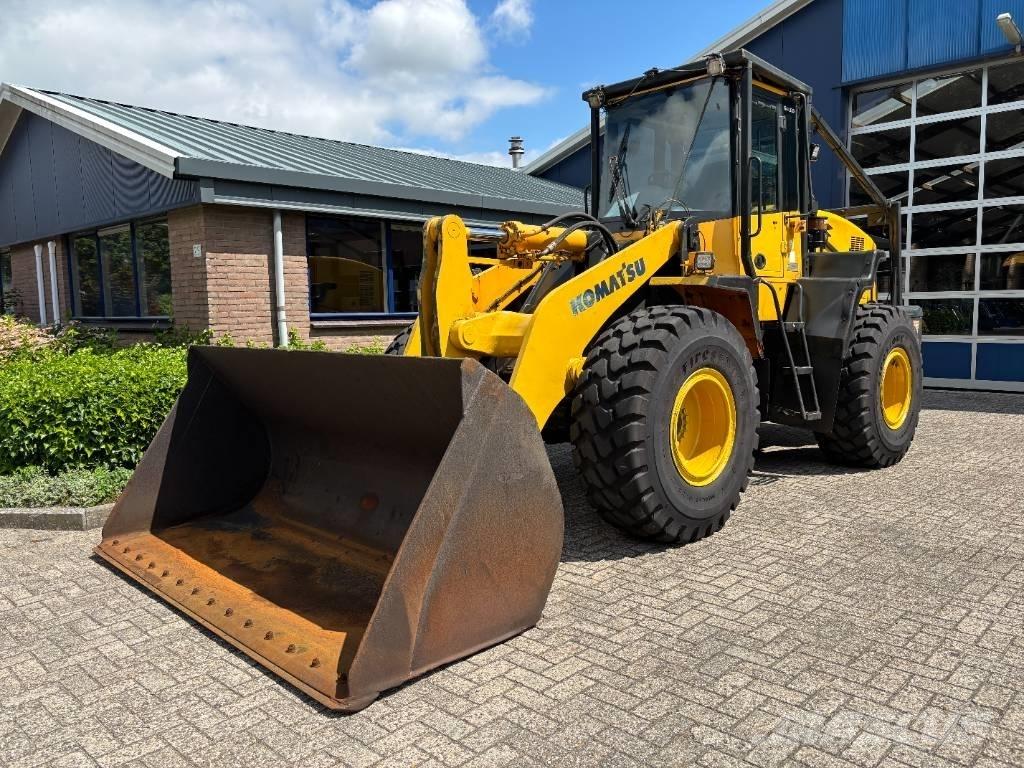 Komatsu WA 320-5 Tekerlekli yükleyiciler