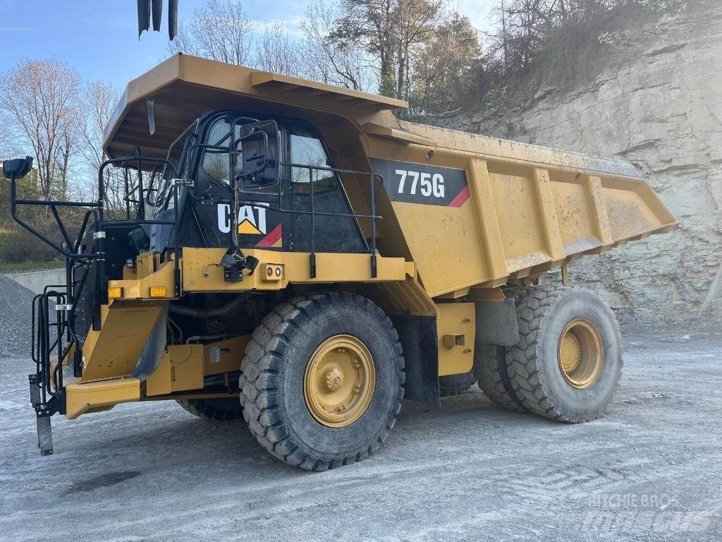 CAT 775 G Yol disi kaya kamyonu