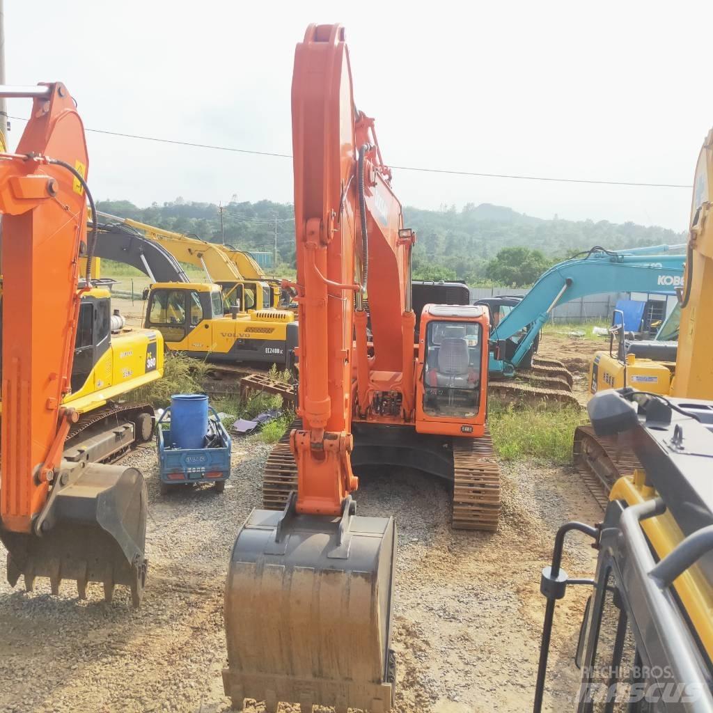 Doosan DX 300 LC Paletli ekskavatörler