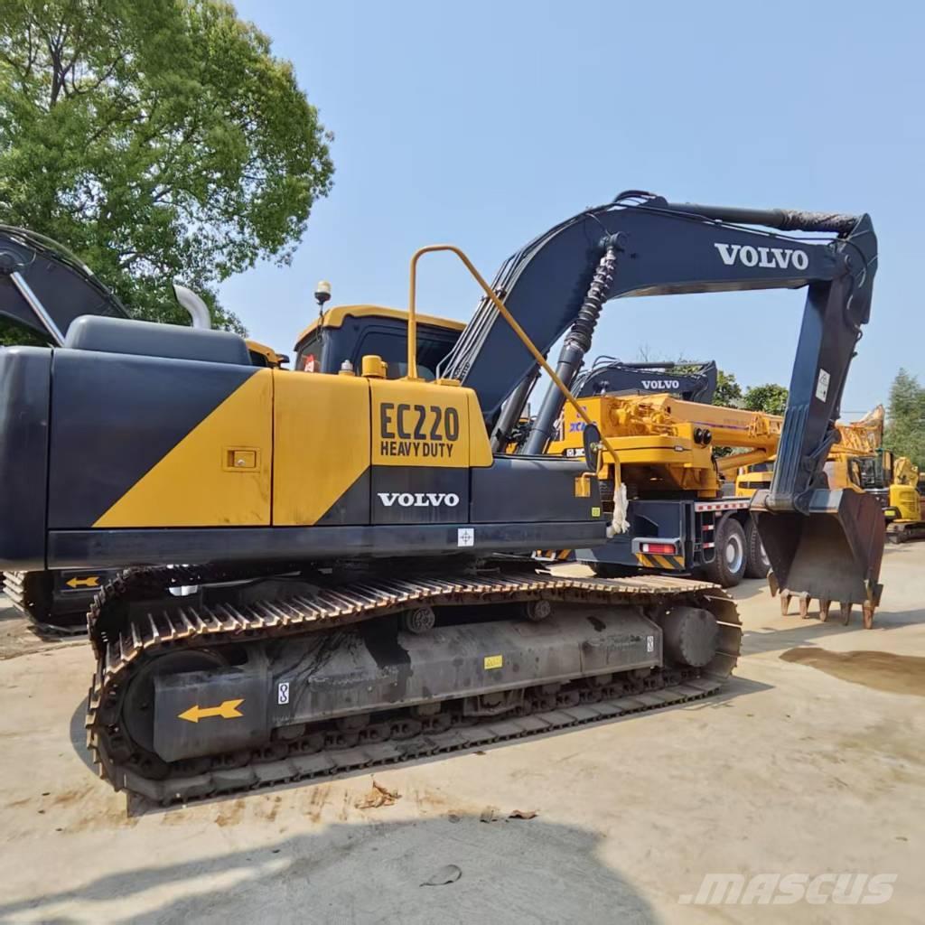Volvo EC 220 DL Paletli ekskavatörler