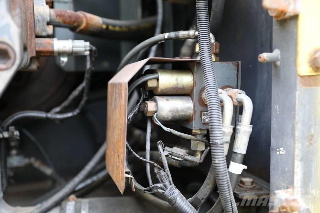 Sumitomo SH200A3 Paletli ekskavatörler