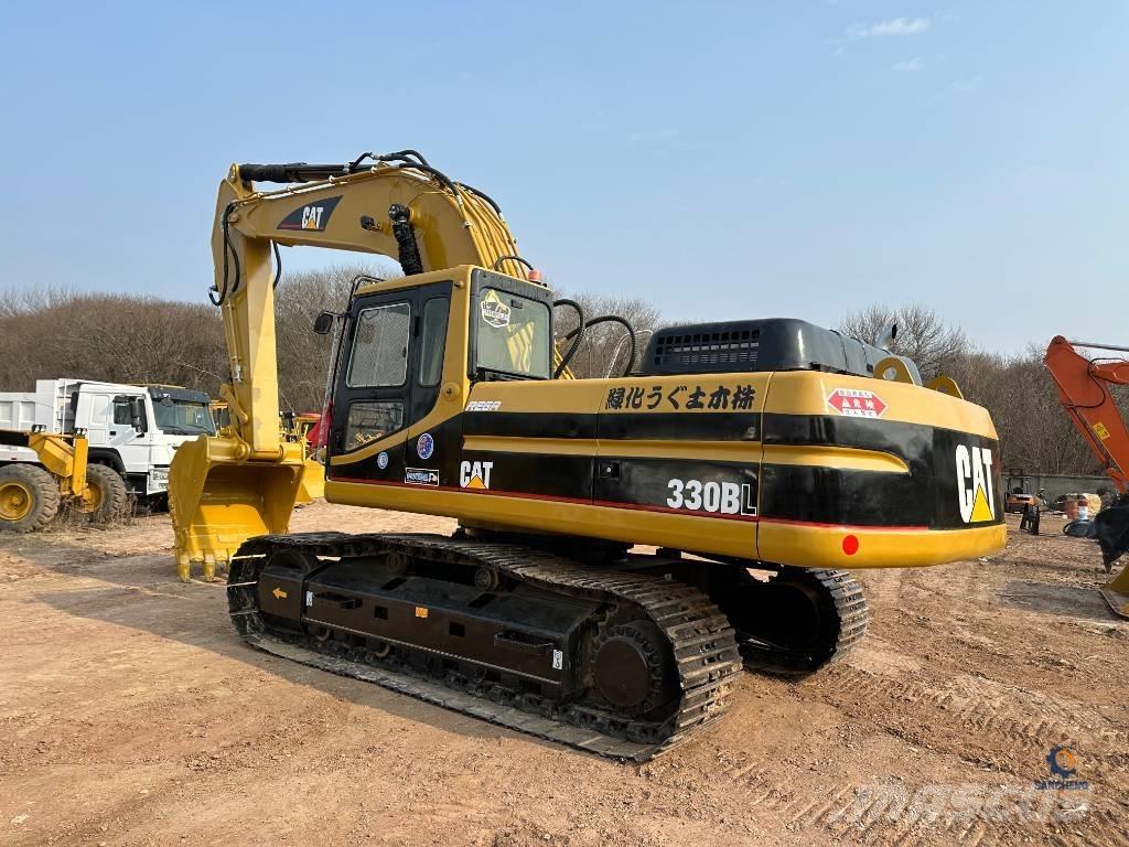 CAT 330 B Paletli ekskavatörler