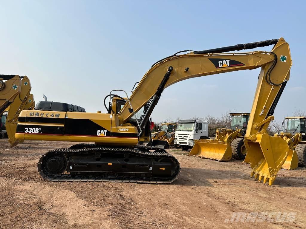 CAT 330 B Paletli ekskavatörler