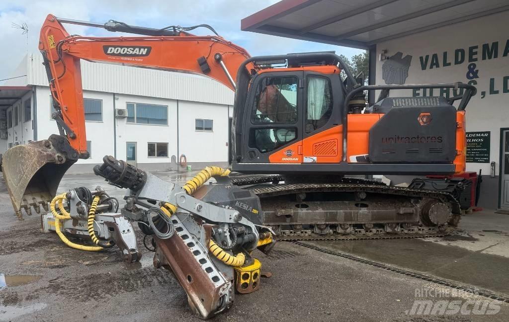 Doosan DX 235 Agaç kesme siyirma makinalari