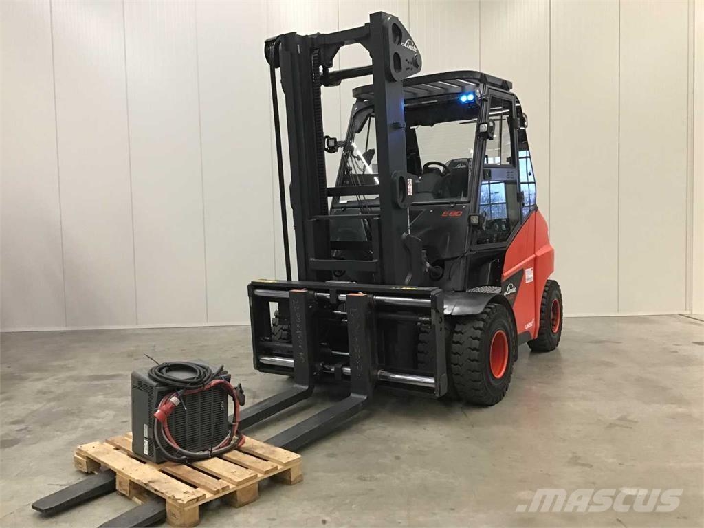 Linde E80 Elektrikli forkliftler