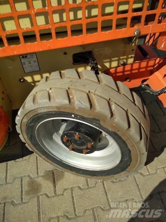 JLG M 4069 Makasli platformlar