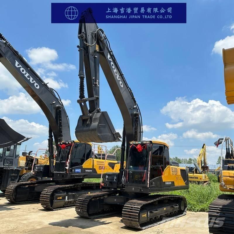 Volvo EC 220 D Paletli ekskavatörler