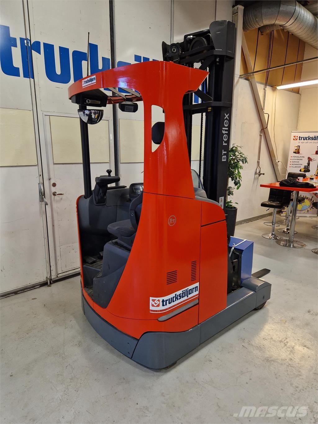 BT RRE160E Reach truck - depo içi istif araçları