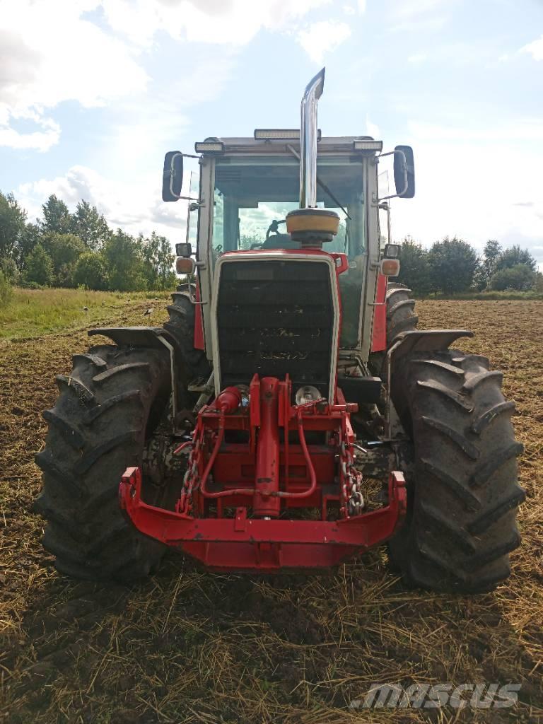 Massey Ferguson 2725 Traktörler