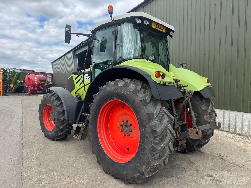 CLAAS Axion 810 Traktörler