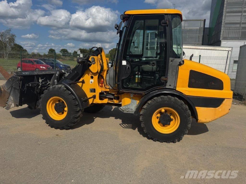 JCB 406 T4 Tekerlekli yükleyiciler