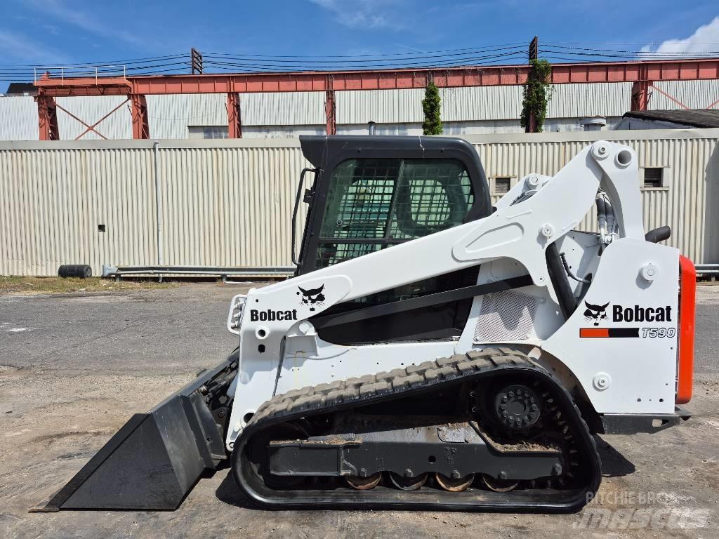 Bobcat T 590 Skid steer loderler