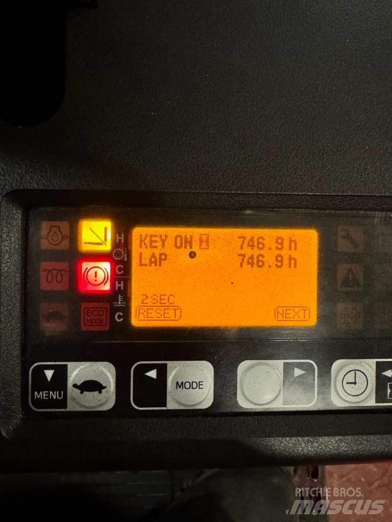 Toyota 8 FG CU 32 Diger