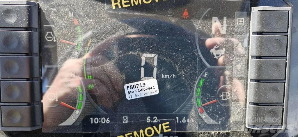 Komatsu WA 70 Tekerlekli yükleyiciler