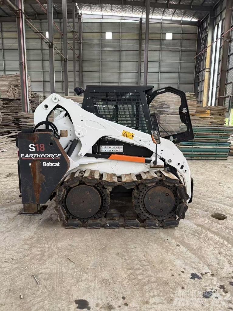 Bobcat S 18 Skid steer loderler