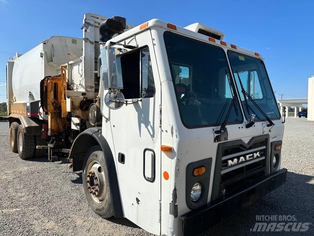 Mack LEU613 Atik kamyonlari