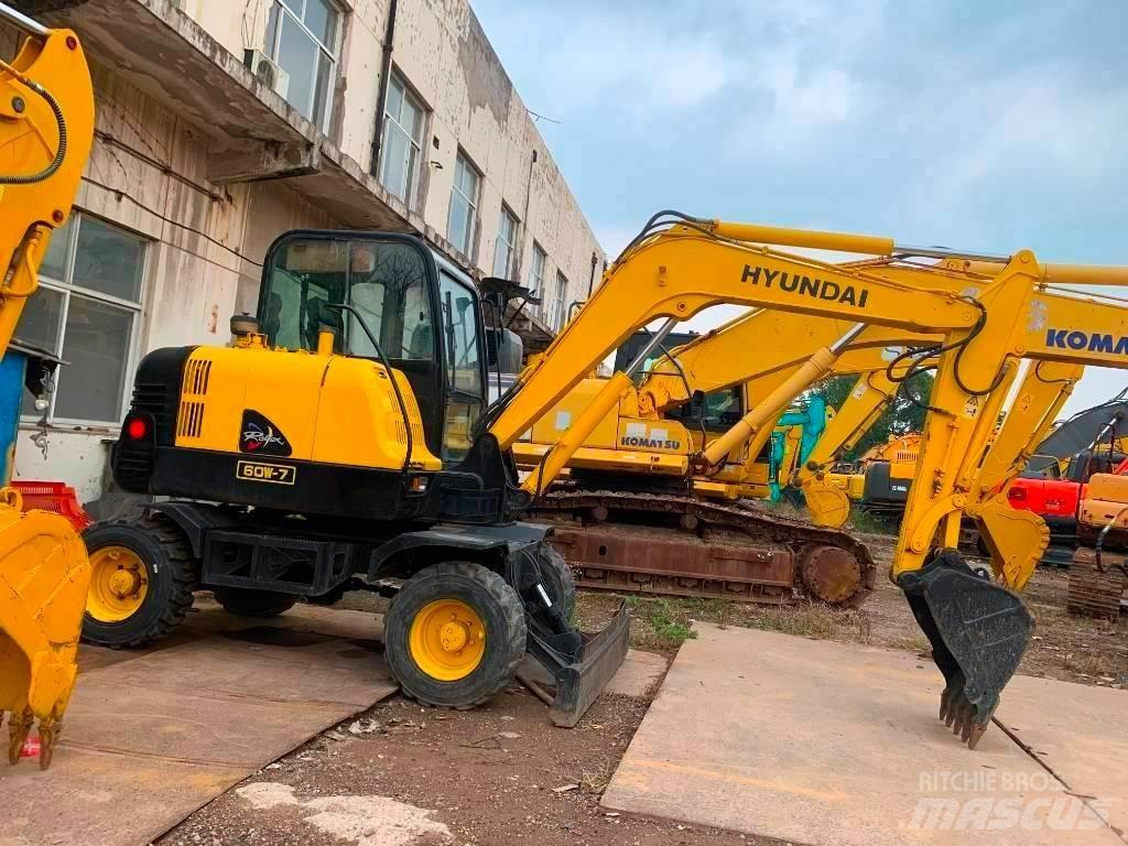 Hyundai Robex 60 W-7 Lastik tekerli ekskavatörler