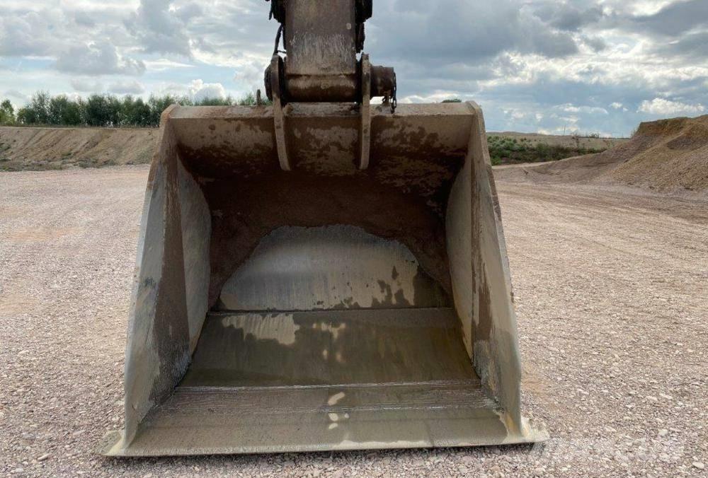 Komatsu PC 1000-1 Paletli ekskavatörler