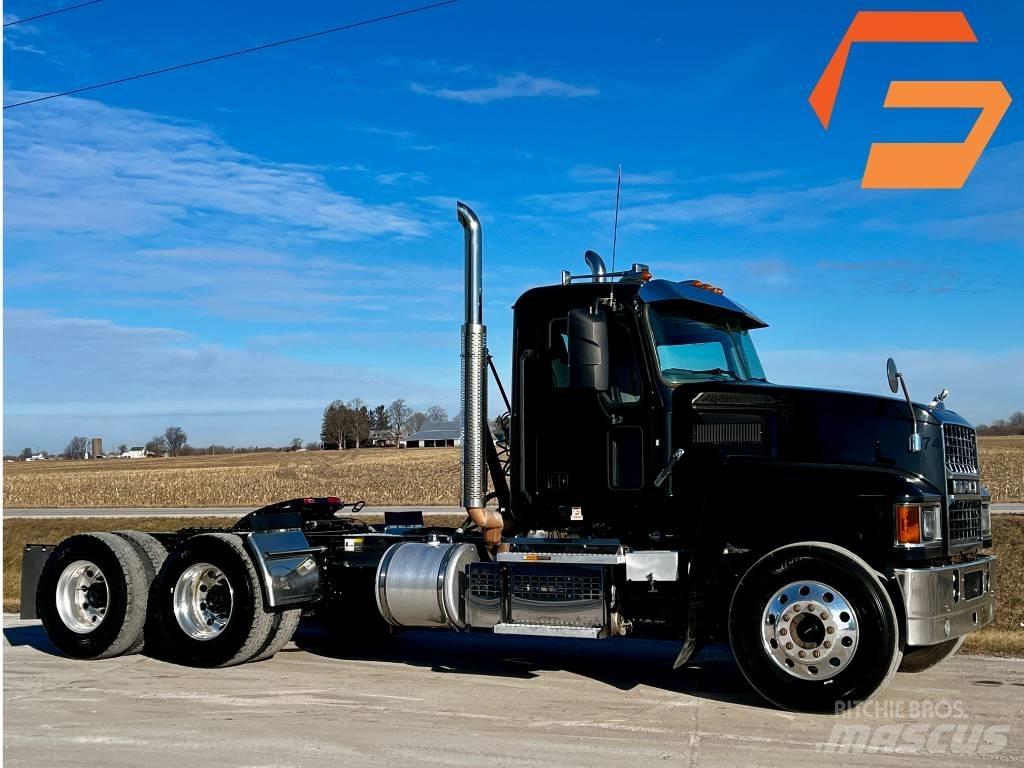 Mack Pinnacle Çekiciler