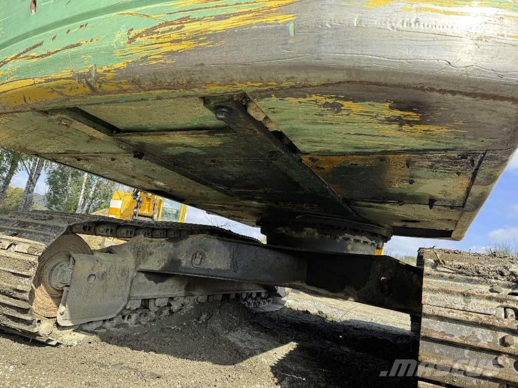 Komatsu PC 240 NLC-8 Paletli ekskavatörler