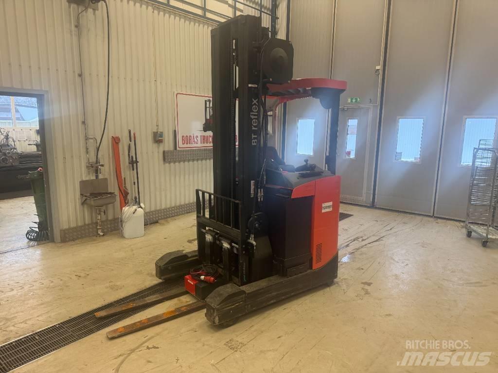 BT Toyota RRE 160 Reach truck - depo içi istif araçları