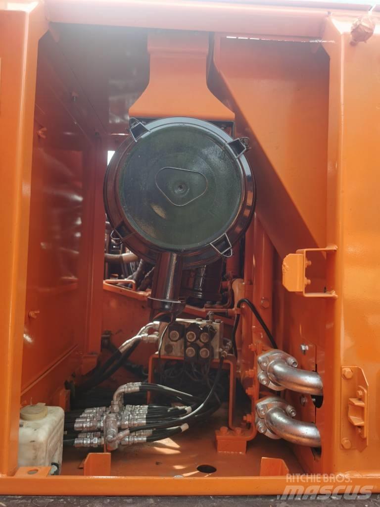 Doosan DX 225 LC-9 Paletli ekskavatörler