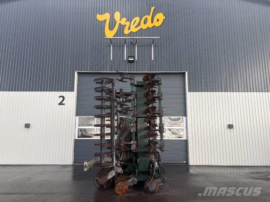 Samson CM 7.5 Sivi gübre ve ilaç tankerleri