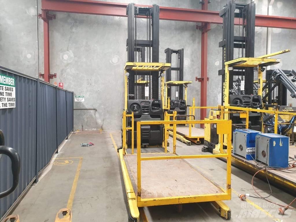 Hyster R30XMF3 Yüksek seviye siparis toplayici