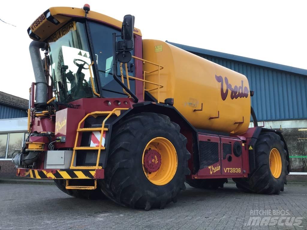 Vredo VT3936 Sivi gübre ve ilaç tankerleri