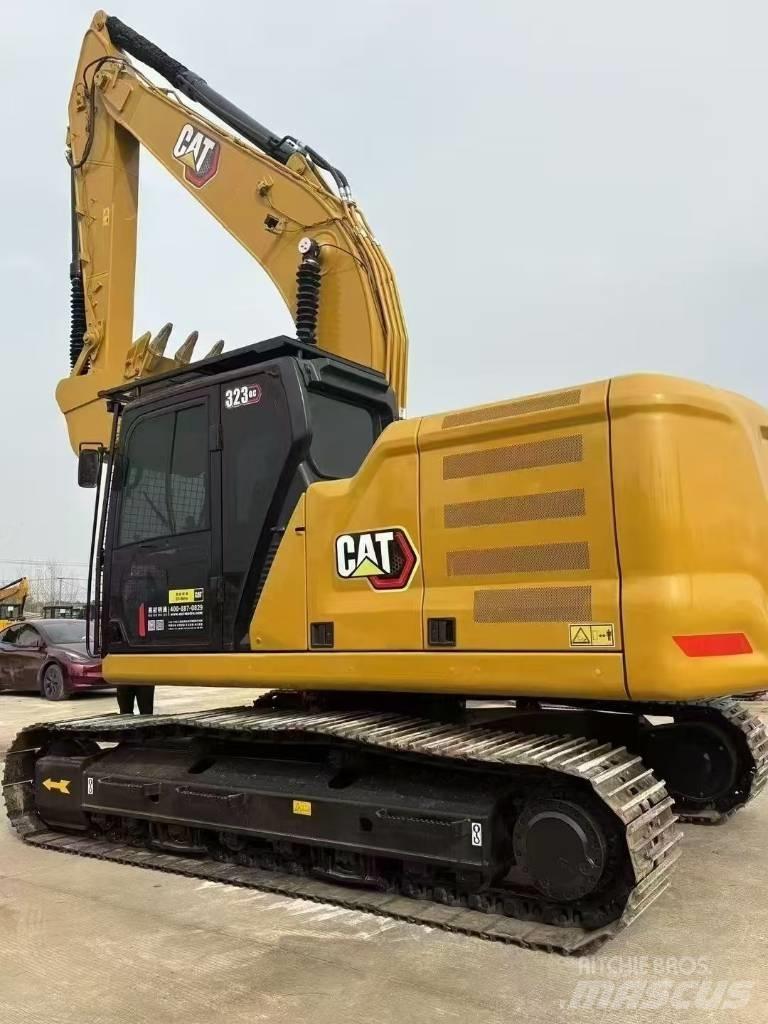 CAT 323GC Paletli ekskavatörler