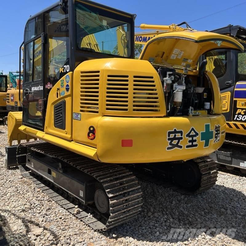 Komatsu PC 70 Paletli ekskavatörler