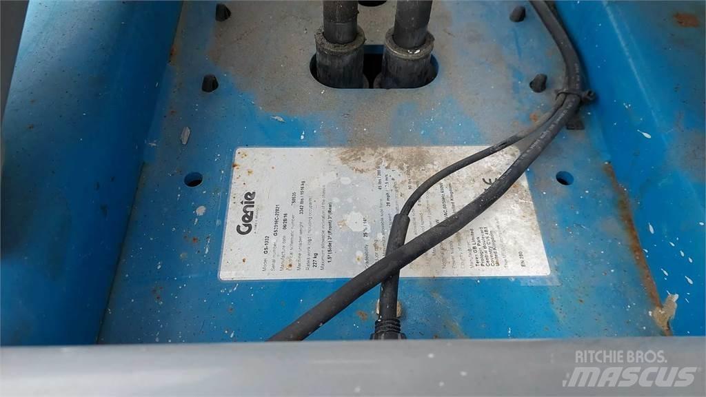 Genie GS1932 Makasli platformlar