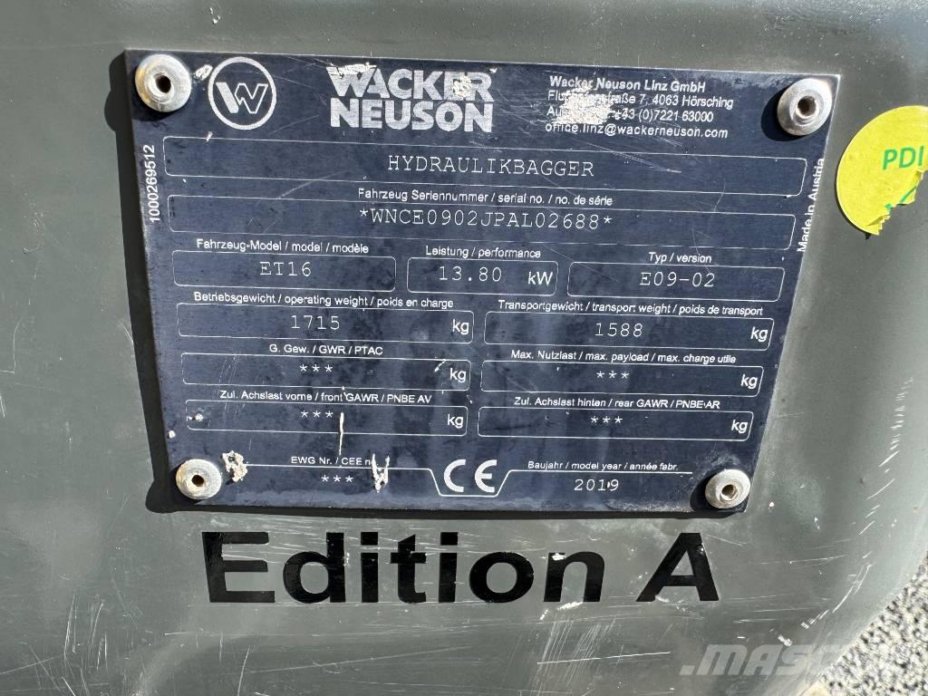 Wacker Neuson ET16 Paletli ekskavatörler
