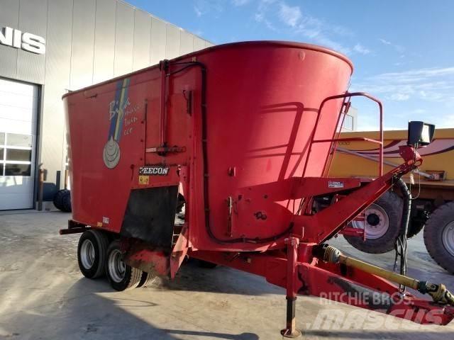 Peecon 26M³ Mikser besleyiciler