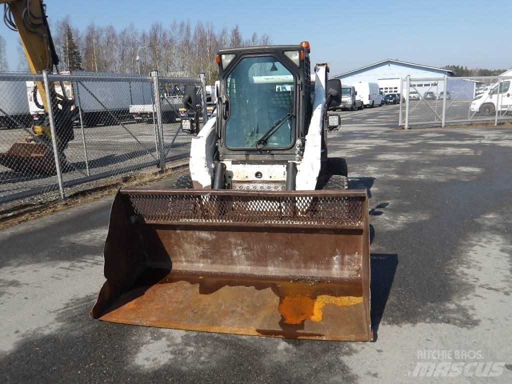 Bobcat S250 Skid steer loderler