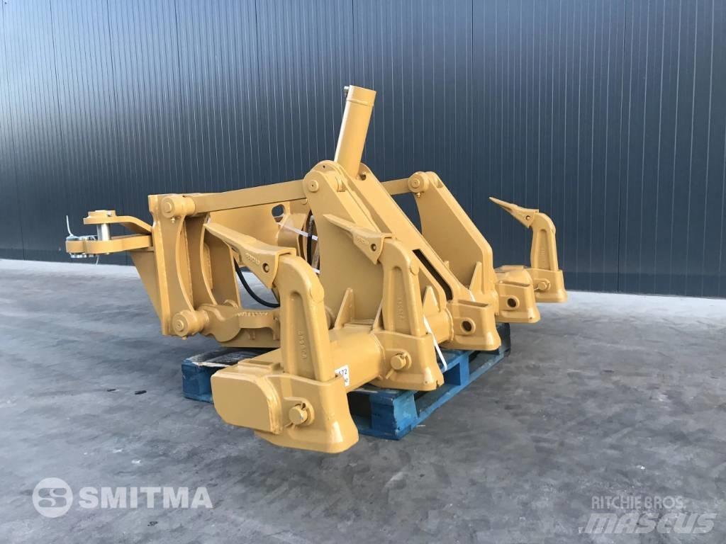 CAT 120M Kaziyici
