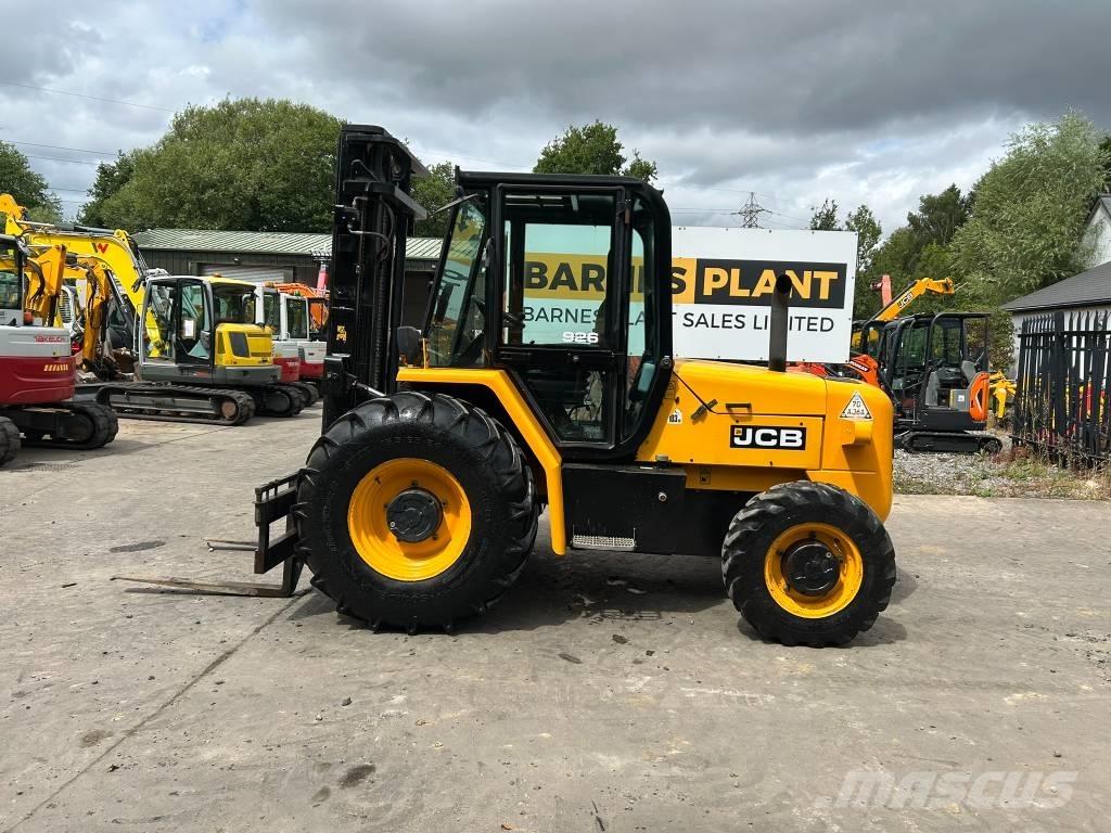 JCB 926 Arazi tipi forklift