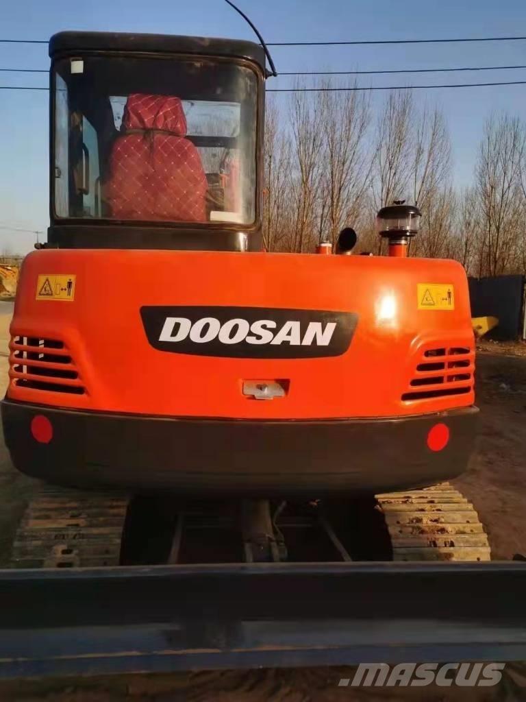 Doosan DH55 Mini ekskavatörler, 7 tona dek
