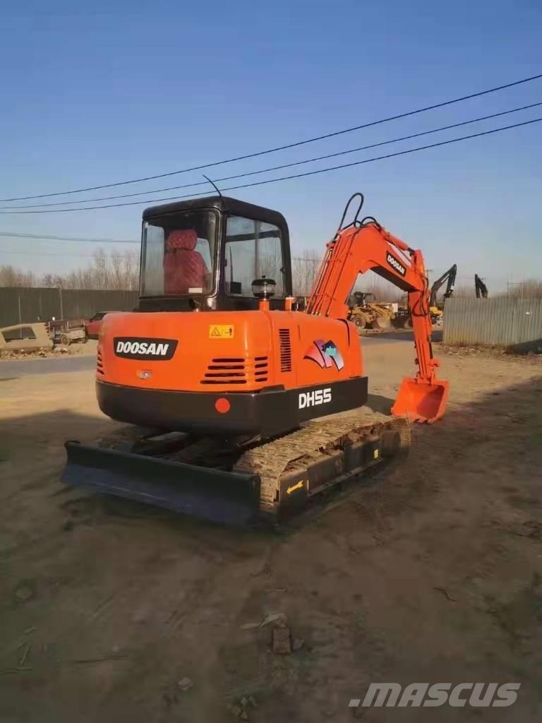 Doosan DH55 Mini ekskavatörler, 7 tona dek