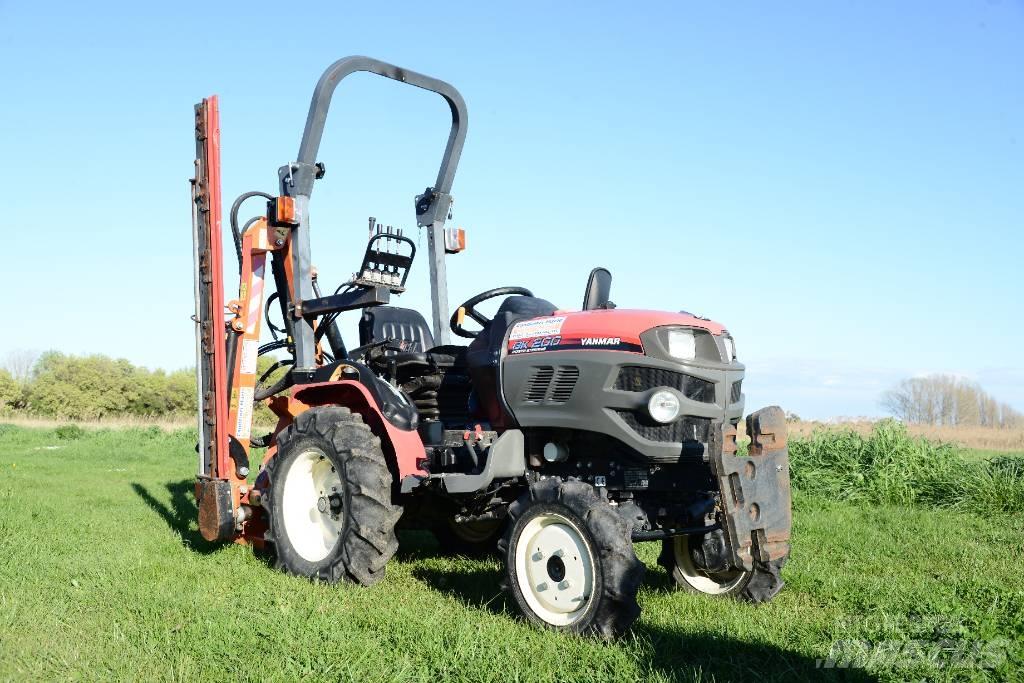 Yanmar GK200R -RR Mobil çim biçme makineleri